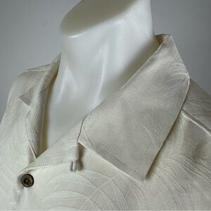 Tommy Bahama 100% Silk Island Embroidered Shirt